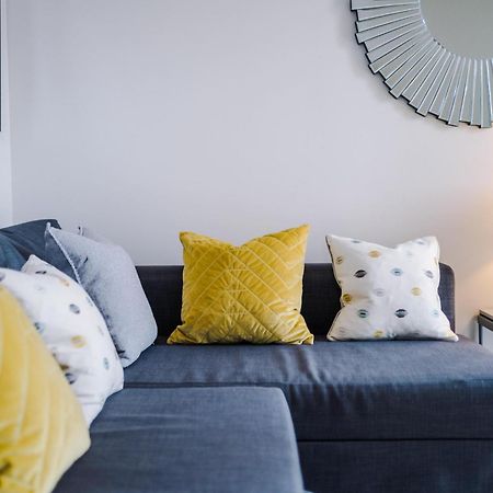 Opp Liverpool - Perfect For Contractors And Travellers, Big Savings Booking 4 Nights Or More! Daire Dış mekan fotoğraf