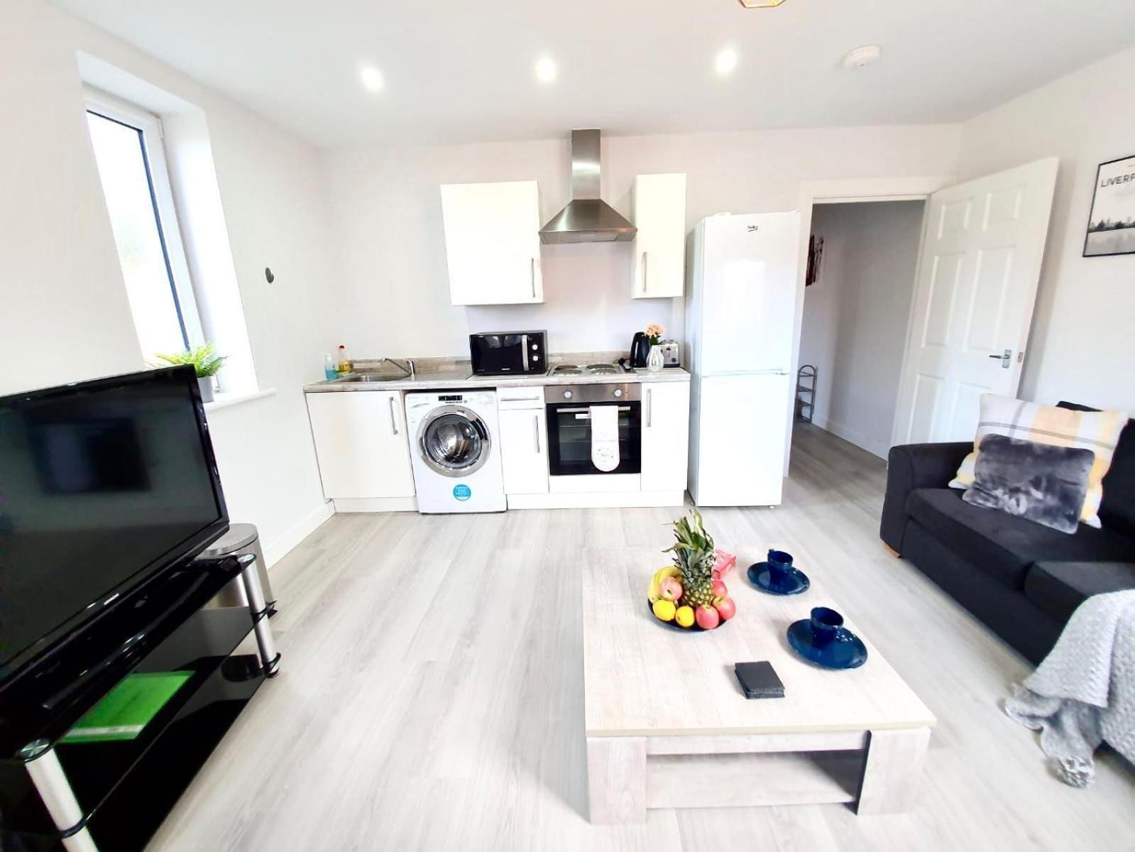 Opp Liverpool - Perfect For Contractors And Travellers, Big Savings Booking 4 Nights Or More! Daire Oda fotoğraf